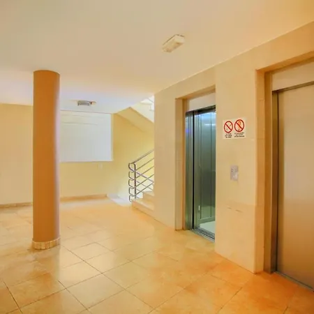 Beautiful Apartament In Paradise 2 Apartman
